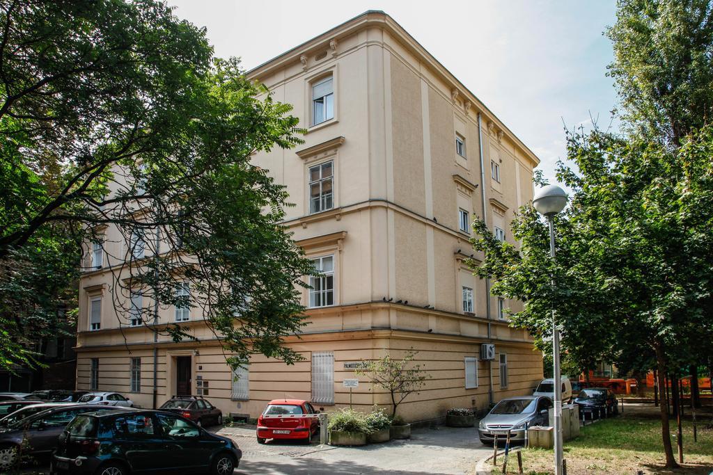 Apartment Weller Загреб Екстериор снимка